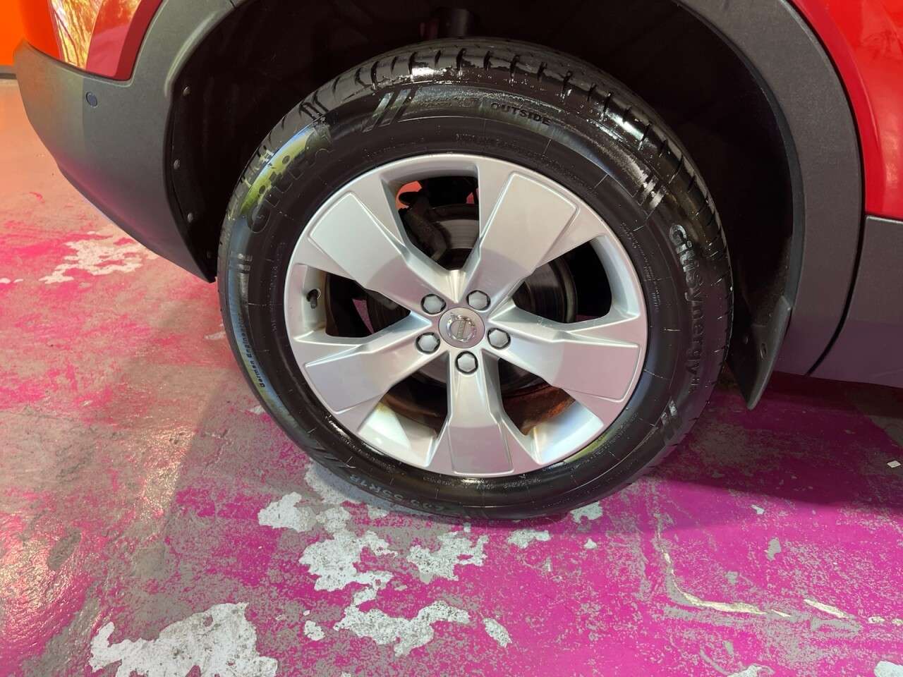 2019 VOLVO XC40 2019 VOLVO XC40