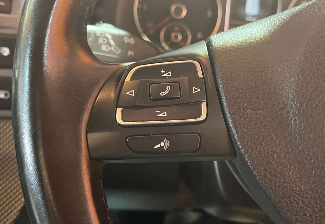 2015 VOLKSWAGEN CARAVELLE 2015 VOLKSWAGEN CARAVELLE