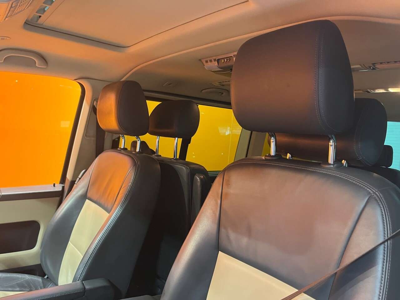 2015 VOLKSWAGEN CARAVELLE 2015 VOLKSWAGEN CARAVELLE