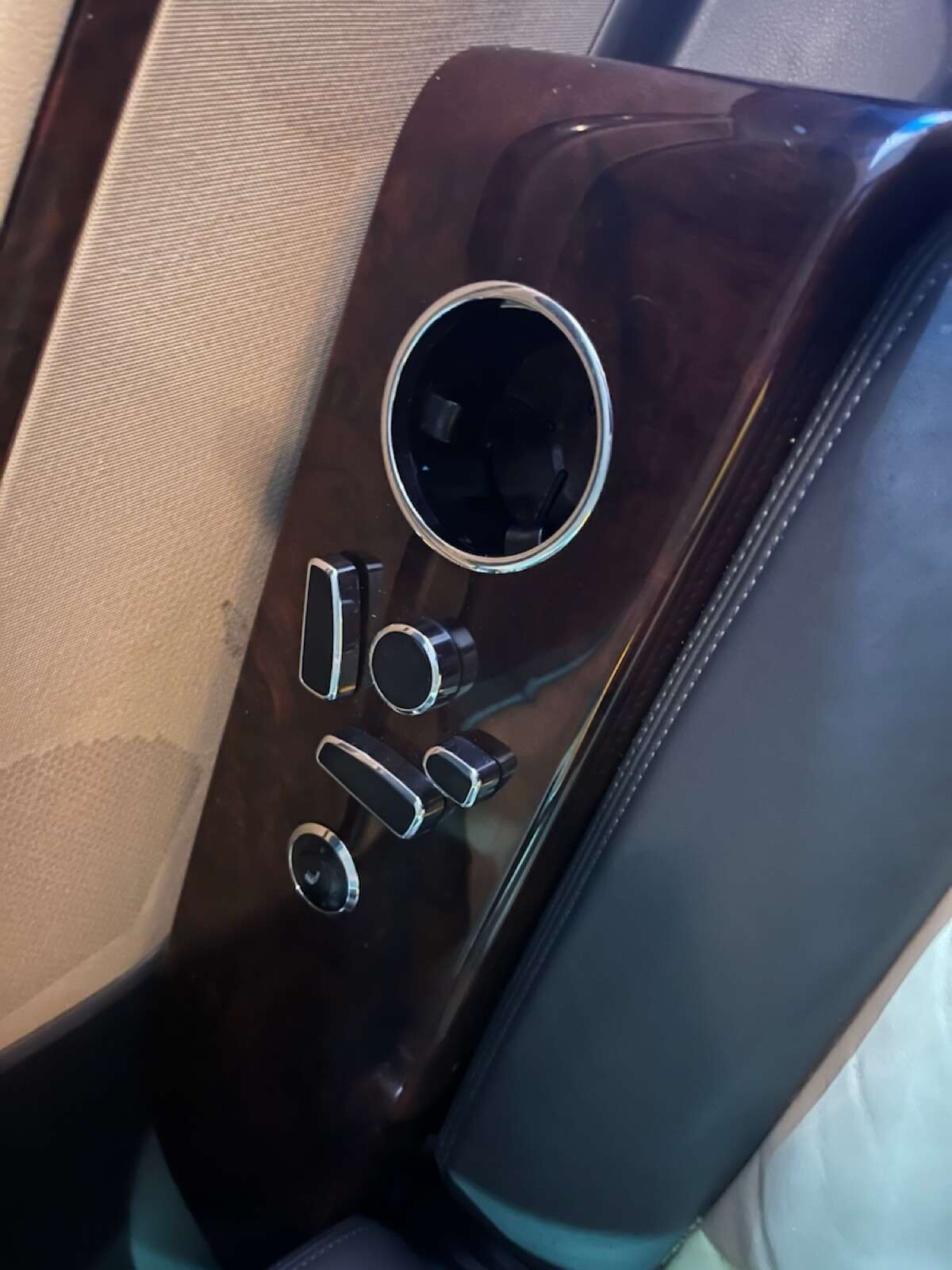 2015 VOLKSWAGEN CARAVELLE 2015 VOLKSWAGEN CARAVELLE