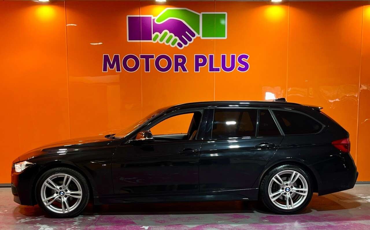A 2018 BMW 3 SERIES 2.0 320i M Sport Touring 5dr Petrol Auto Euro 6 (s/s) (184 ps) Visit Over 4 A 2018 BMW 3 SERIES 2.0 320i M Sport Touring 5dr Petrol Auto Euro 6 (s/s) (184 ps) Visit Over 4