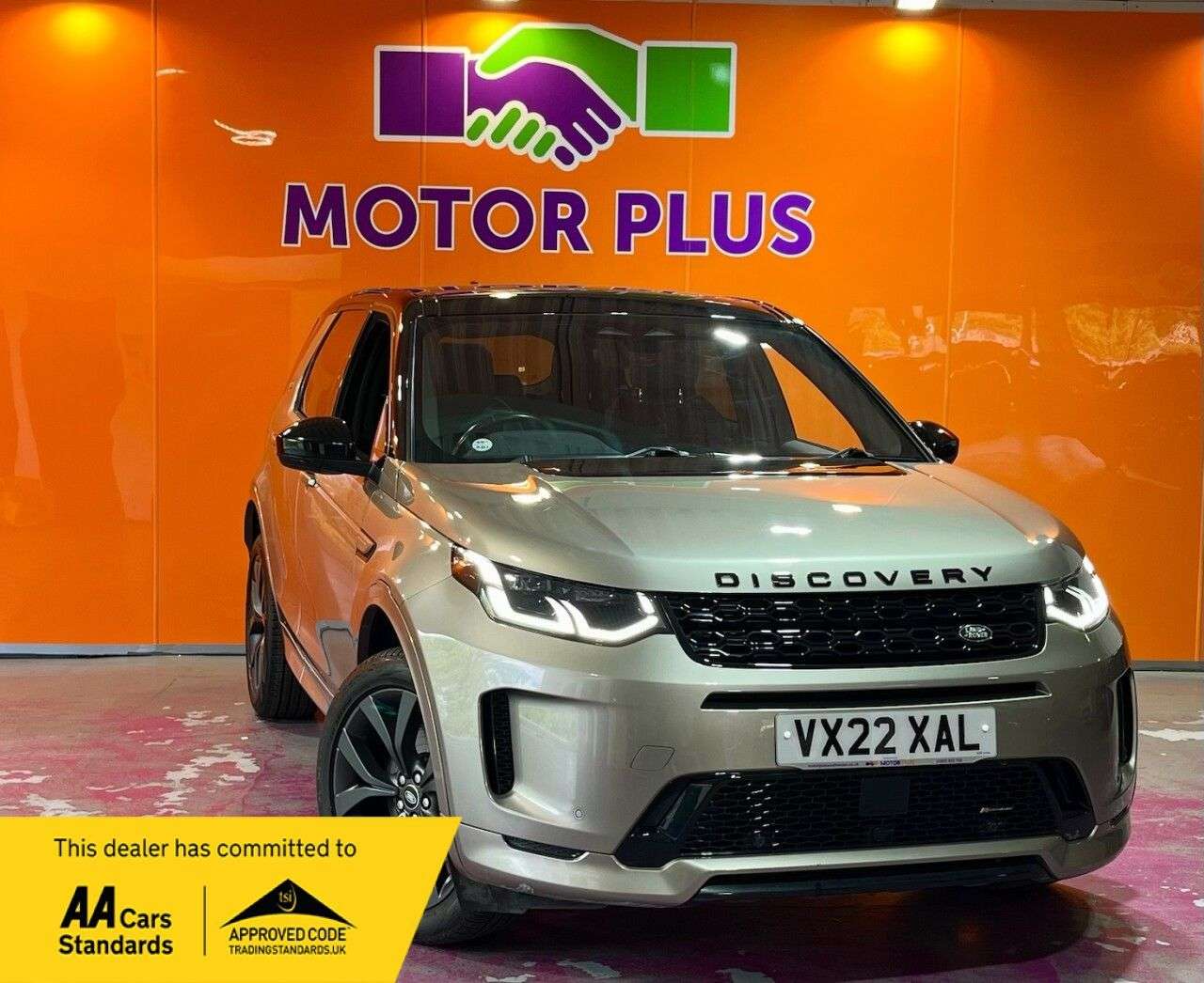 A 2022 LAND ROVER DISCOVERY SPORT 2.0 D200 MHEV R-Dynamic SE SUV 5dr Diesel Auto 4WD Euro 6 (s/s) (204 ps) Vi A 2022 LAND ROVER DISCOVERY SPORT 2.0 D200 MHEV R-Dynamic SE SUV 5dr Diesel Auto 4WD Euro 6 (s/s) (204 ps) Vi
