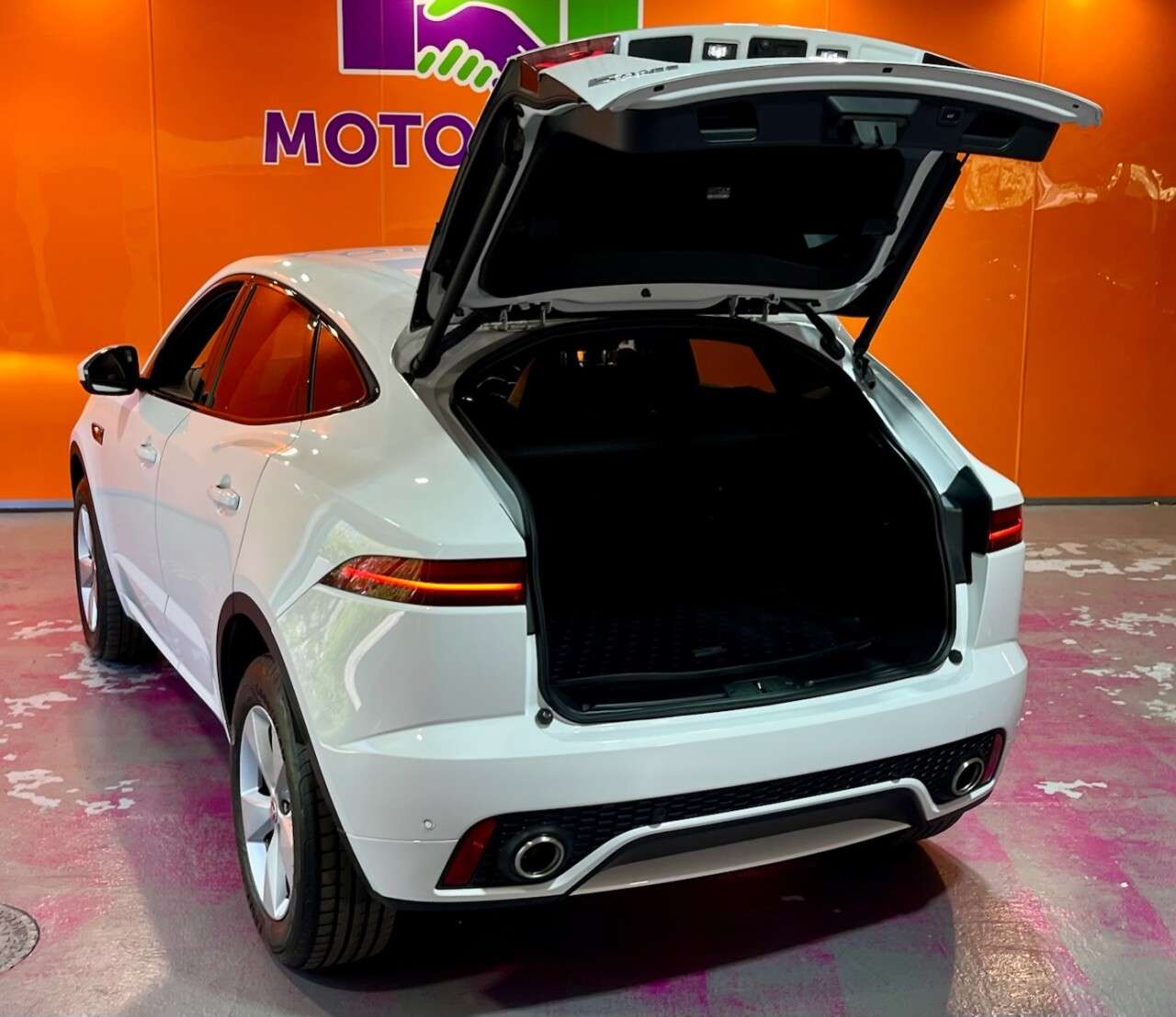 2019 JAGUAR E-PACE 2019 JAGUAR E-PACE