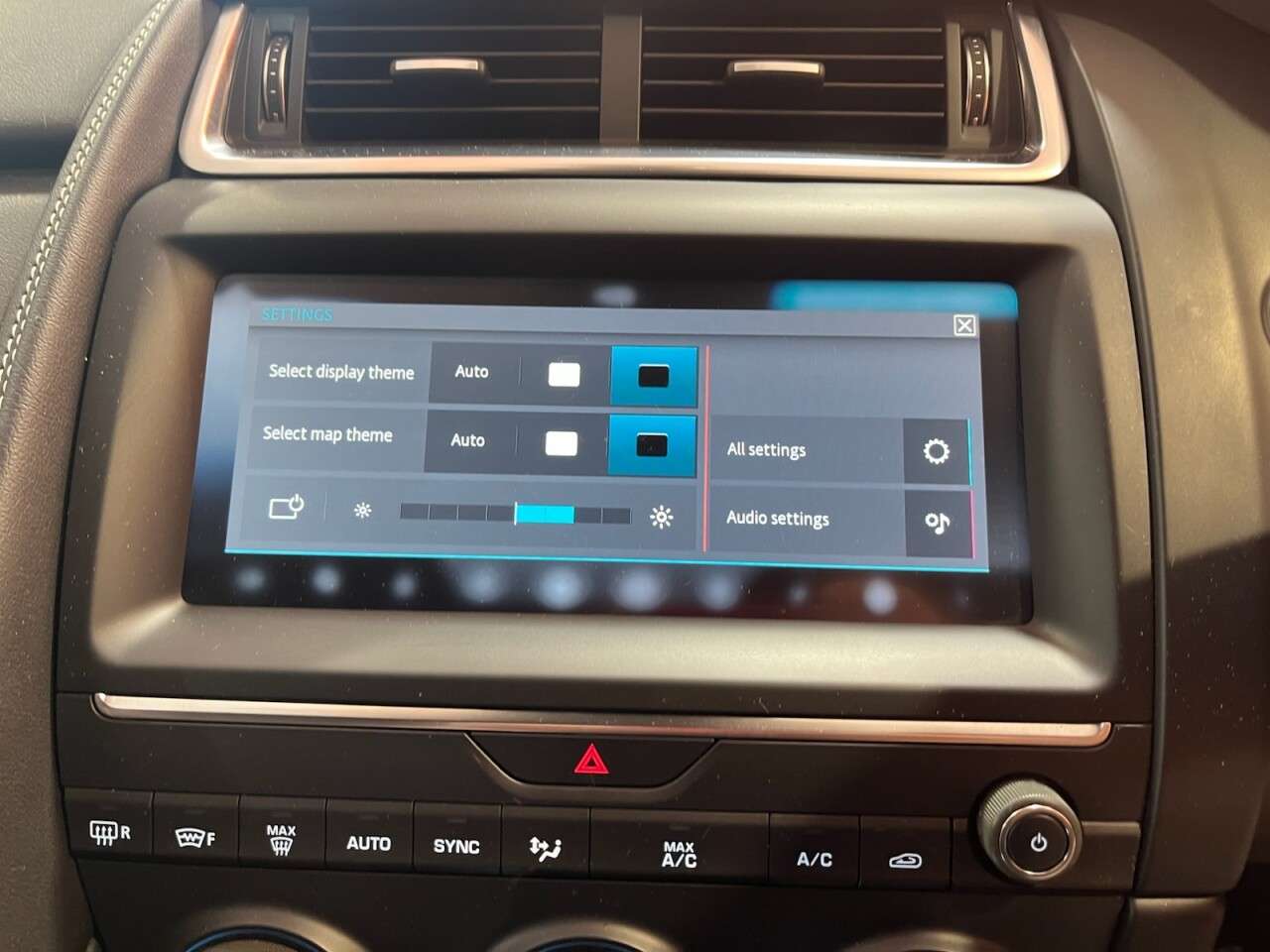 2019 JAGUAR E-PACE 2019 JAGUAR E-PACE