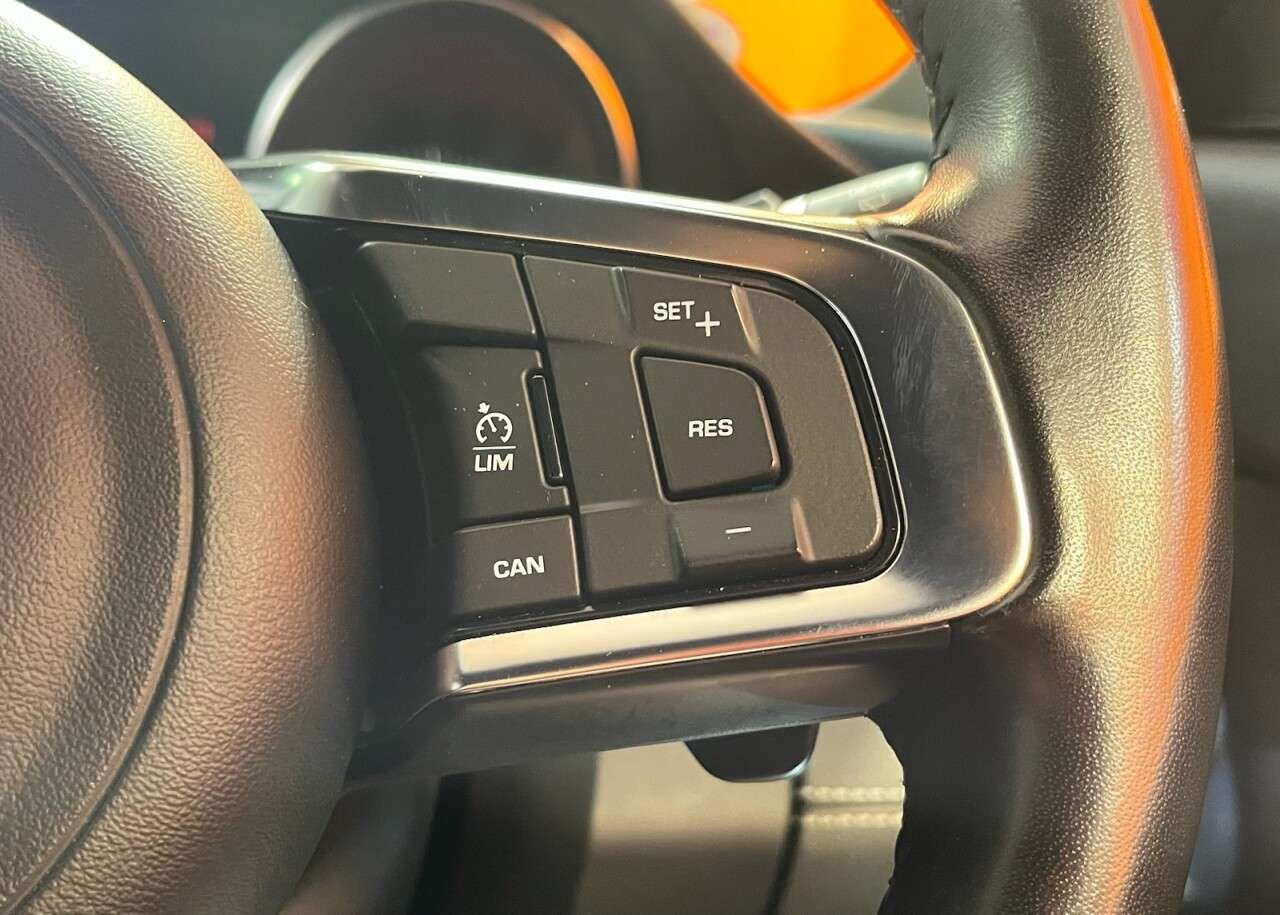 2019 JAGUAR E-PACE 2019 JAGUAR E-PACE