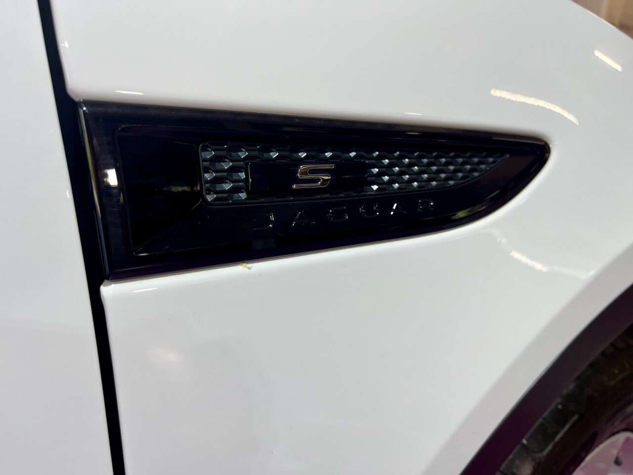 2019 JAGUAR E-PACE 2019 JAGUAR E-PACE
