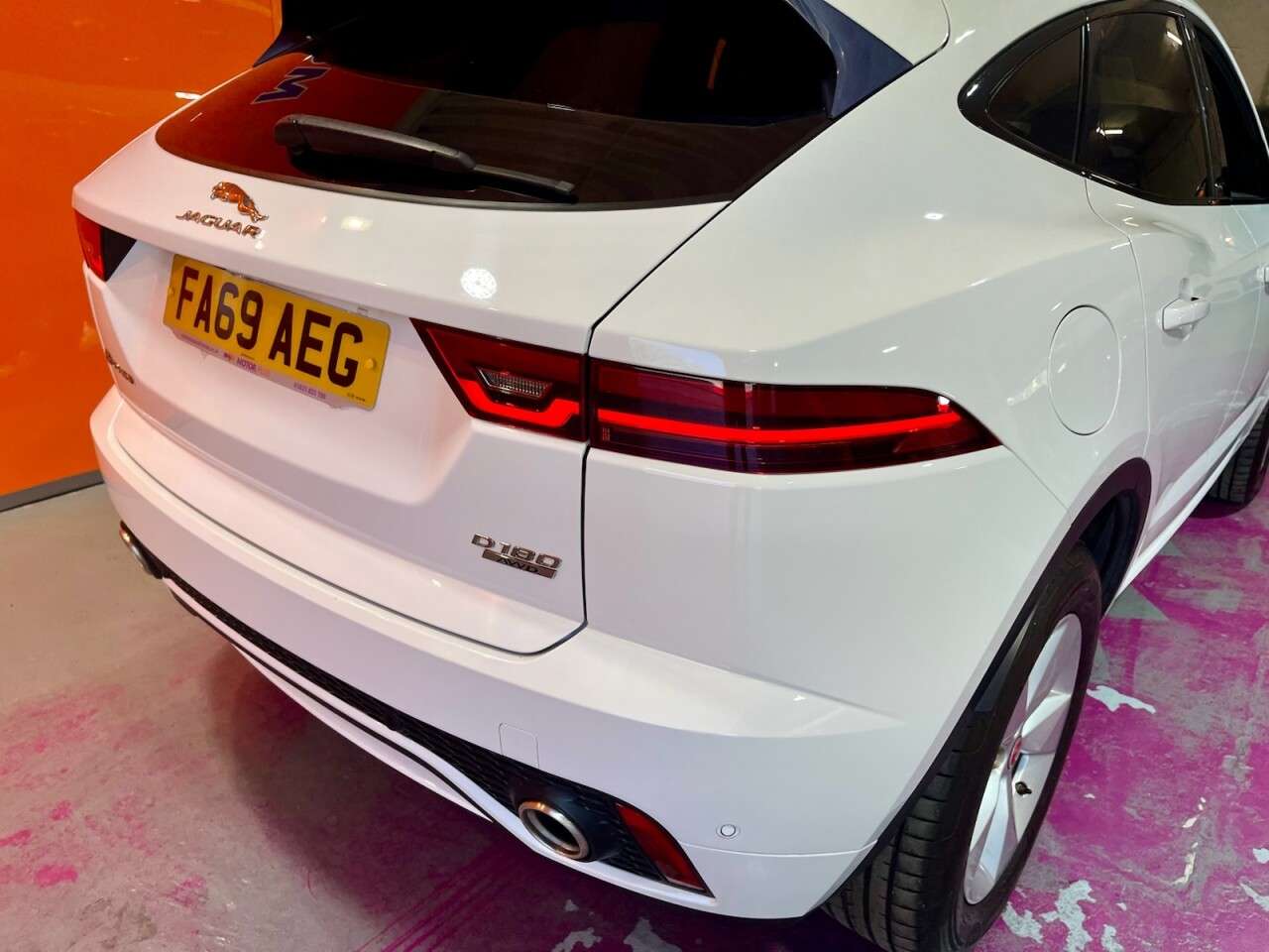 2019 JAGUAR E-PACE 2019 JAGUAR E-PACE