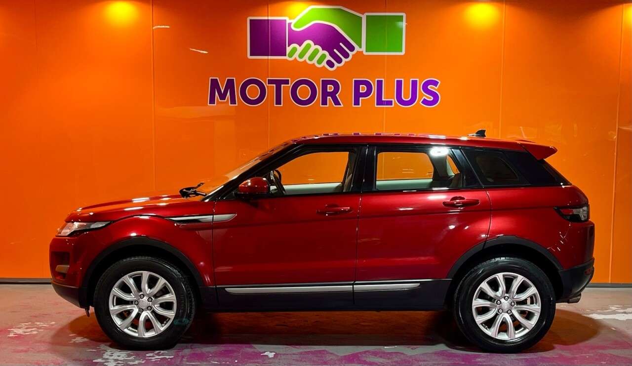 A 2015 LAND ROVER RANGE ROVER EVOQUE 2.2 SD4 Pure SUV 5dr Diesel Manual 4WD Euro 5 (s/s) (190 ps) Visit Over 400 A 2015 LAND ROVER RANGE ROVER EVOQUE 2.2 SD4 Pure SUV 5dr Diesel Manual 4WD Euro 5 (s/s) (190 ps) Visit Over 400