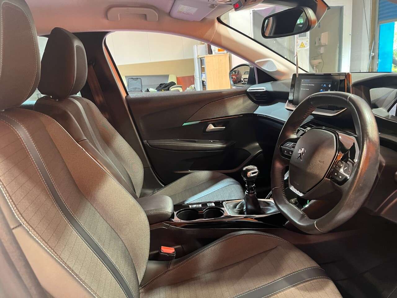 2022 PEUGEOT 208 2022 PEUGEOT 208