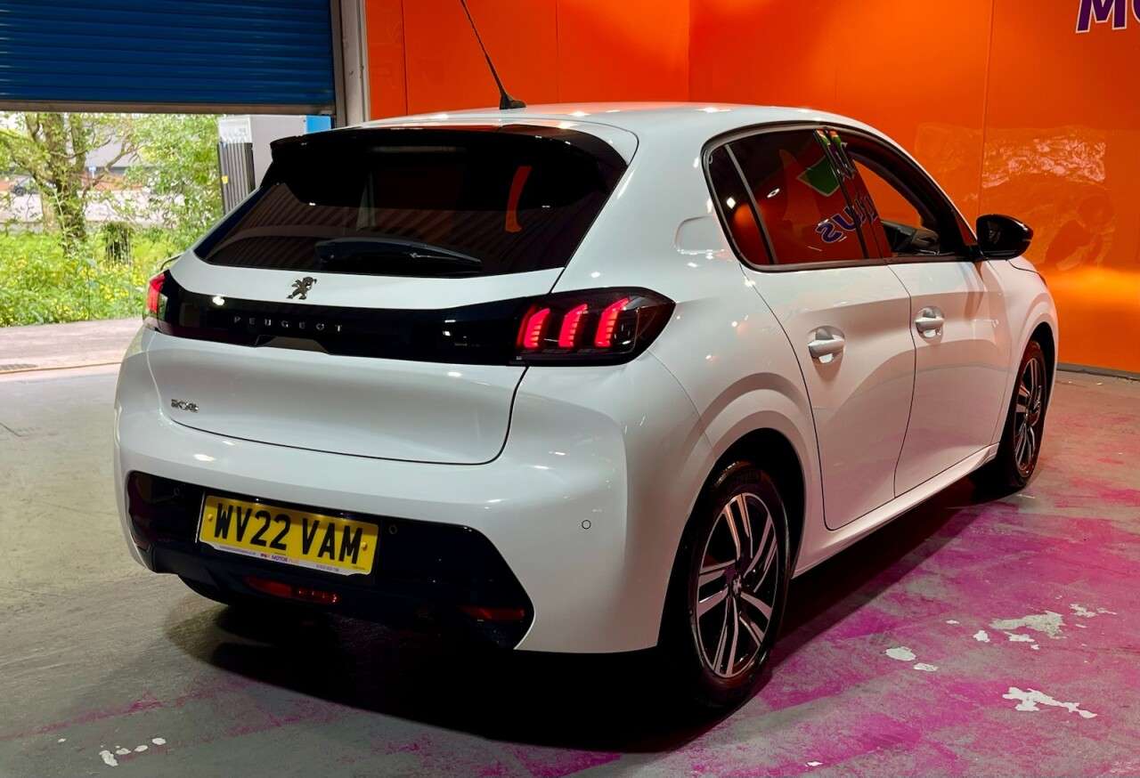 2022 PEUGEOT 208 2022 PEUGEOT 208