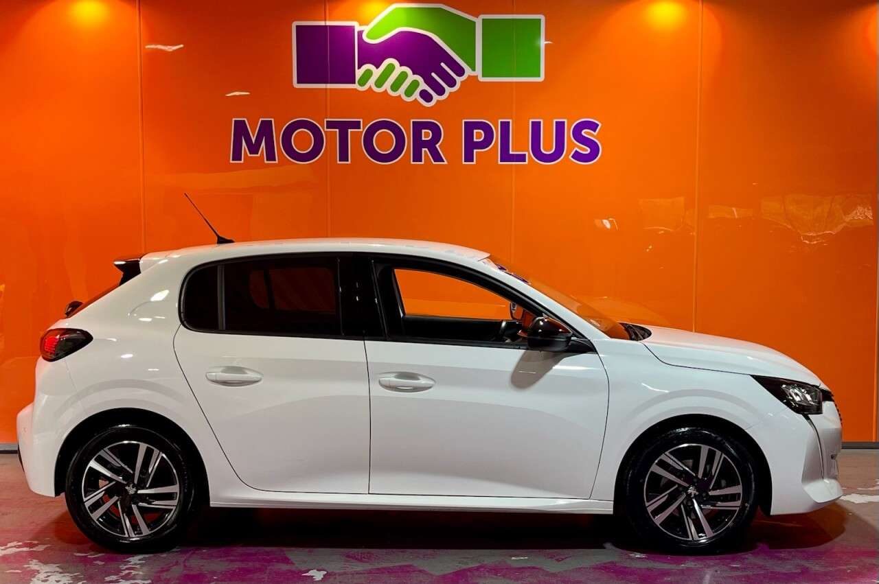 2022 PEUGEOT 208 2022 PEUGEOT 208