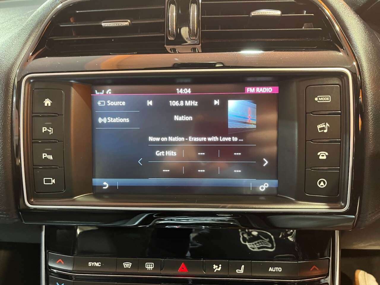 2017 JAGUAR XE 2017 JAGUAR XE