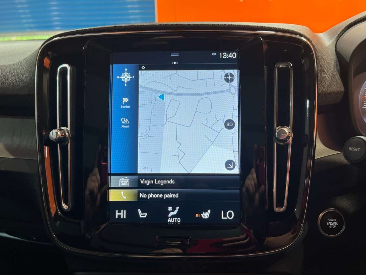 2020 VOLVO XC40 2020 VOLVO XC40