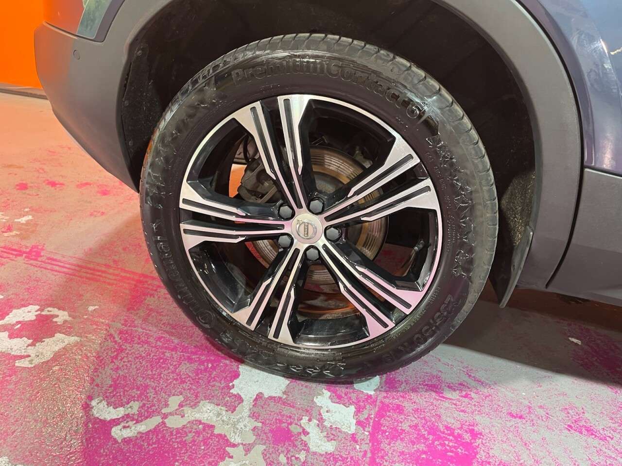 2020 VOLVO XC40 2020 VOLVO XC40