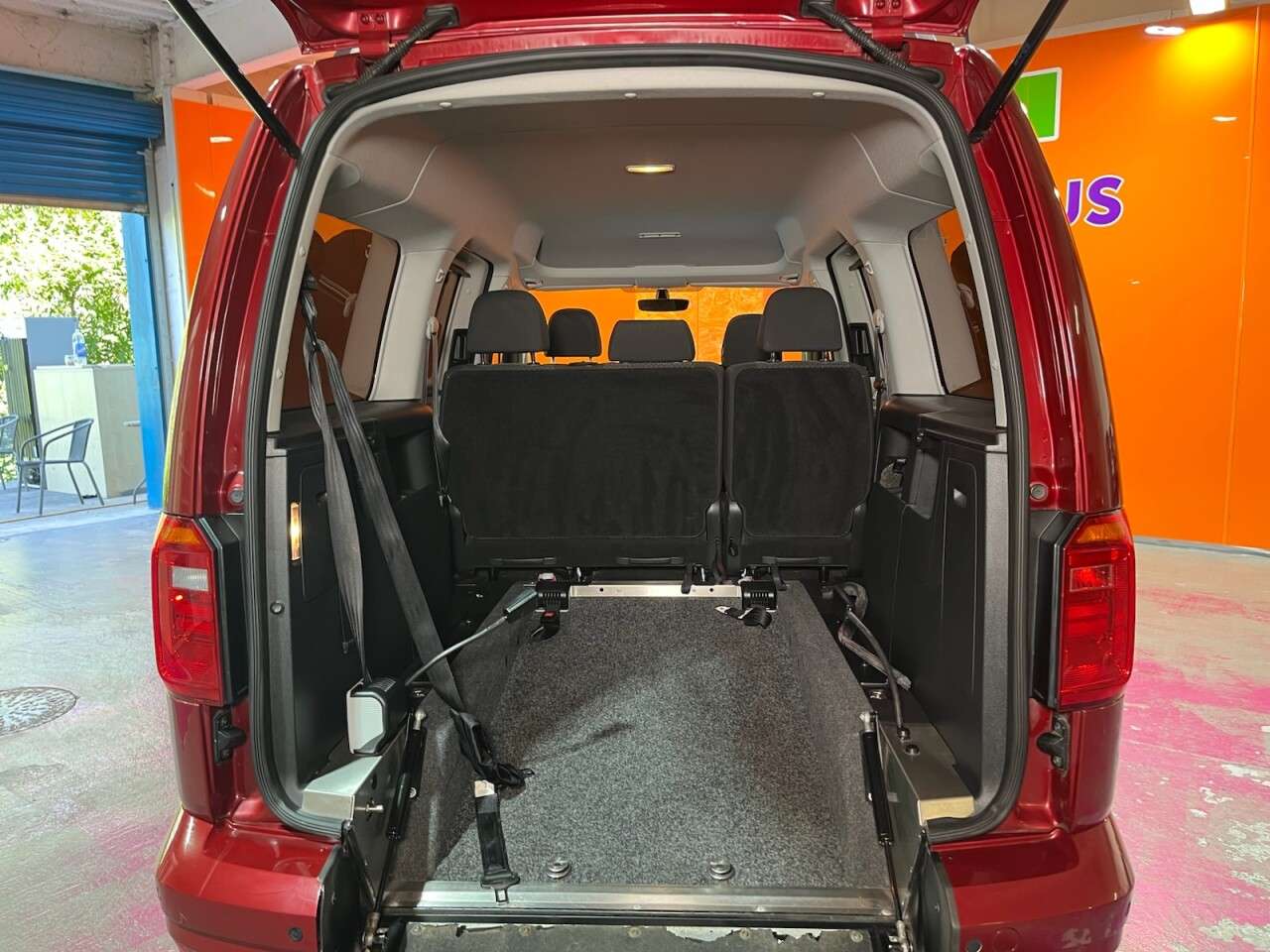2020 VOLKSWAGEN CADDY MAXI LIFE 2020 VOLKSWAGEN CADDY MAXI LIFE