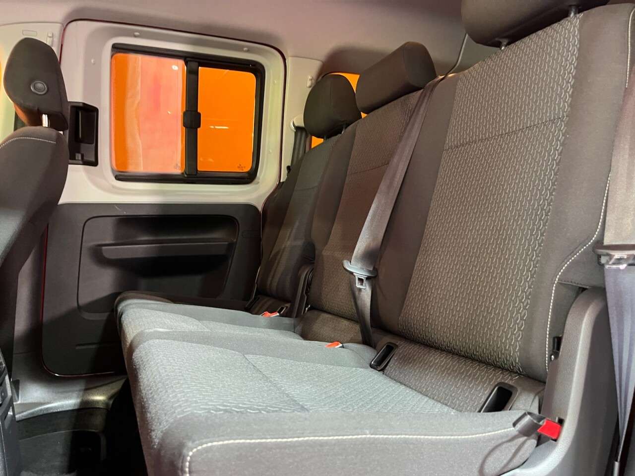 2020 VOLKSWAGEN CADDY MAXI LIFE 2020 VOLKSWAGEN CADDY MAXI LIFE
