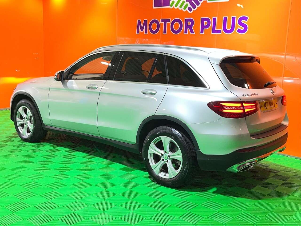 A 2016 MERCEDES-BENZ GLC 2.1 GLC250d Sport SUV 5dr Diesel G-Tronic 4MATIC Euro 6 (s/s) (204 ps) Visi A 2016 MERCEDES-BENZ GLC 2.1 GLC250d Sport SUV 5dr Diesel G-Tronic 4MATIC Euro 6 (s/s) (204 ps) Visi