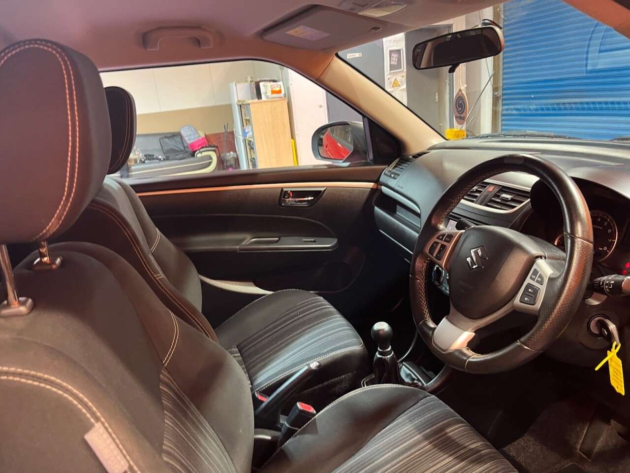 2016 SUZUKI SWIFT 2016 SUZUKI SWIFT