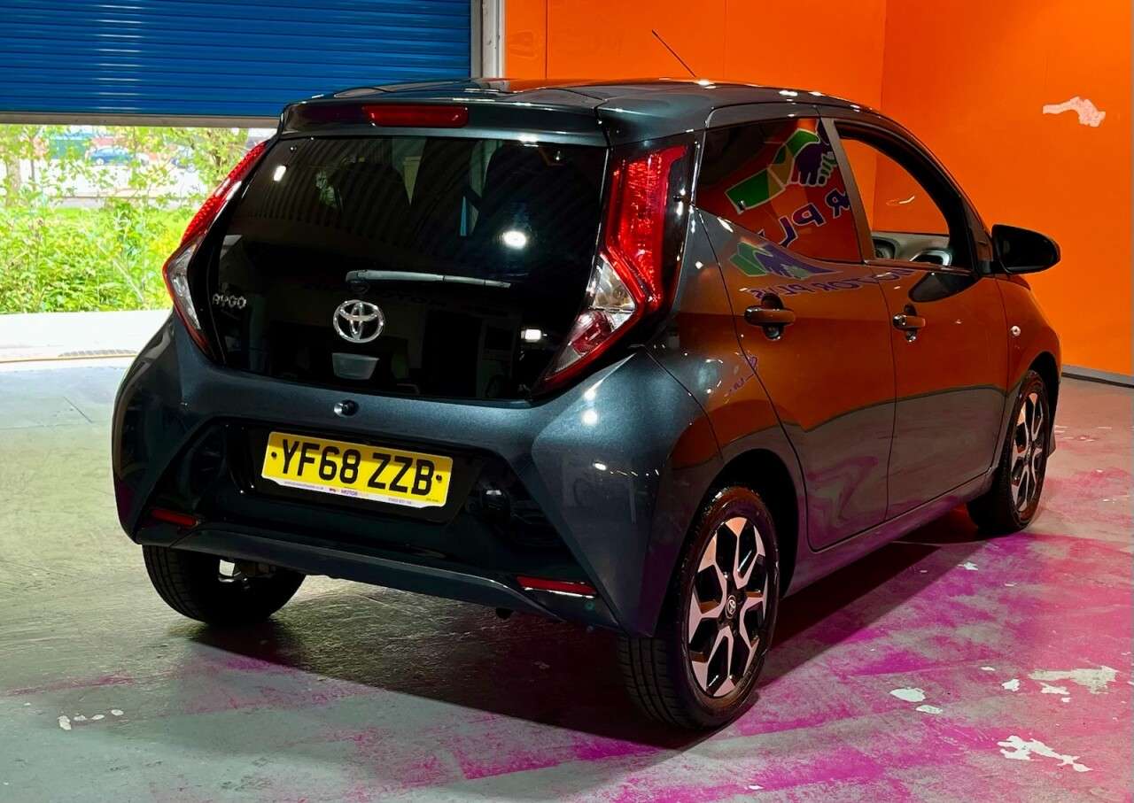 2018 TOYOTA AYGO 2018 TOYOTA AYGO