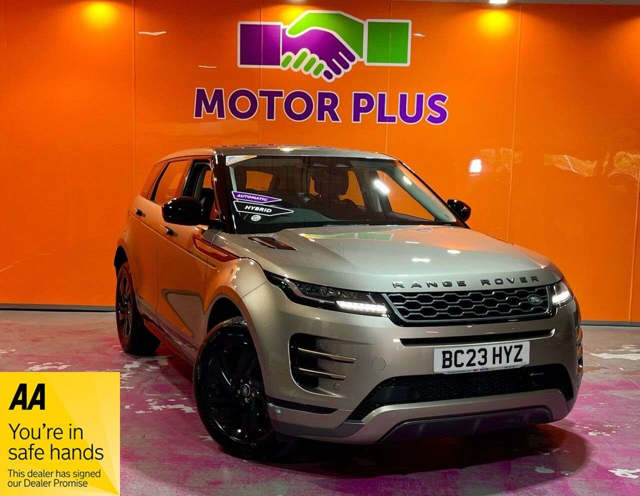 A 2023 LAND ROVER RANGE ROVER EVOQUE 1.5 P300e 12.2kWh R-Dynamic S SUV 5dr Petrol Plug-in Hybrid Auto 4WD Euro 6 A 2023 LAND ROVER RANGE ROVER EVOQUE 1.5 P300e 12.2kWh R-Dynamic S SUV 5dr Petrol Plug-in Hybrid Auto 4WD Euro 6