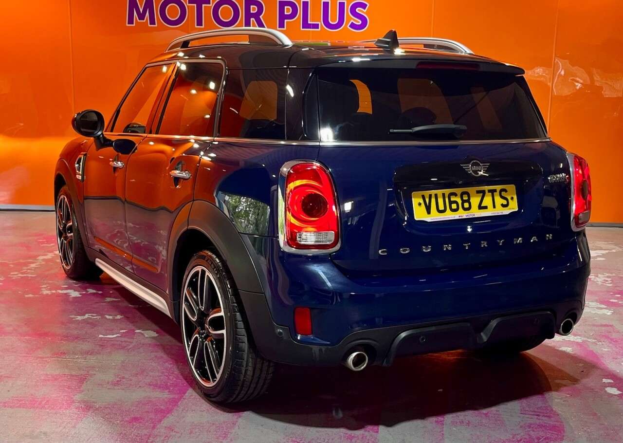A 2018 MINI COUNTRYMAN 2.0 Cooper S SUV 5dr Petrol Steptronic Euro 6 (s/s) (192 ps) Visit Over 400 A 2018 MINI COUNTRYMAN 2.0 Cooper S SUV 5dr Petrol Steptronic Euro 6 (s/s) (192 ps) Visit Over 400