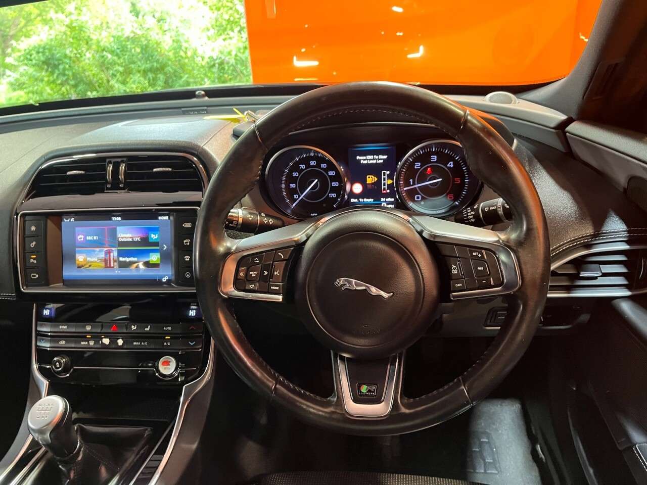 2016 JAGUAR XE 2016 JAGUAR XE