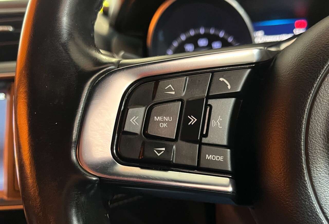 2016 JAGUAR XE 2016 JAGUAR XE