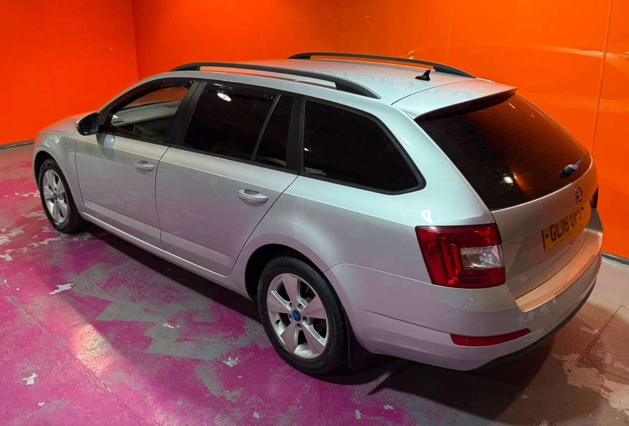 2016 SKODA OCTAVIA 2016 SKODA OCTAVIA
