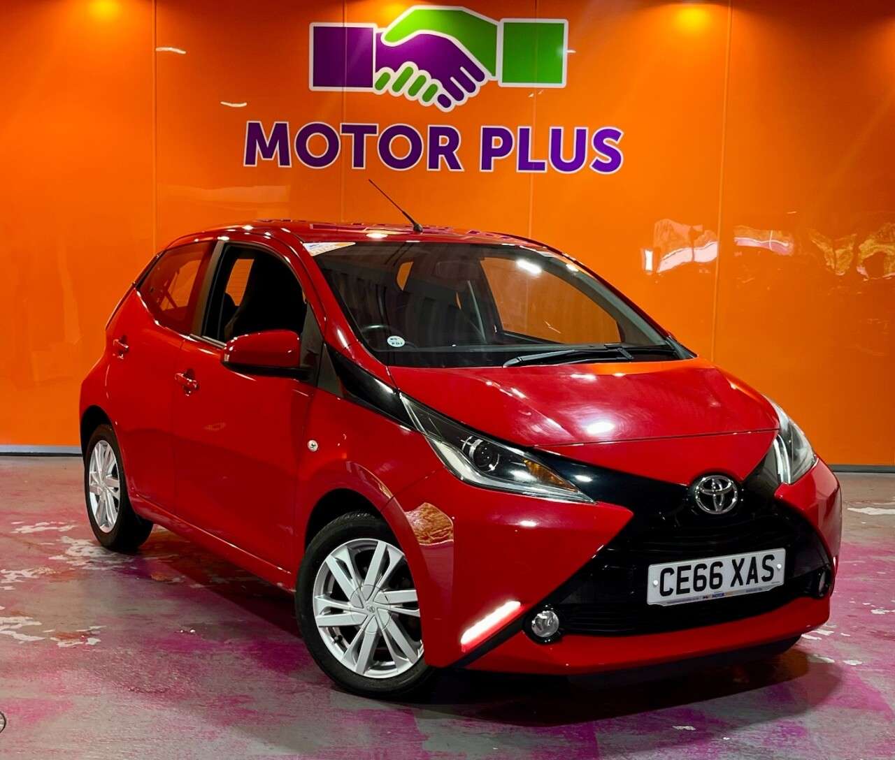 A 2016 TOYOTA AYGO 1.0 VVT-i x-pression Hatchback 5dr Petrol Manual Euro 6 (68 ps) Visit Over A 2016 TOYOTA AYGO 1.0 VVT-i x-pression Hatchback 5dr Petrol Manual Euro 6 (68 ps) Visit Over