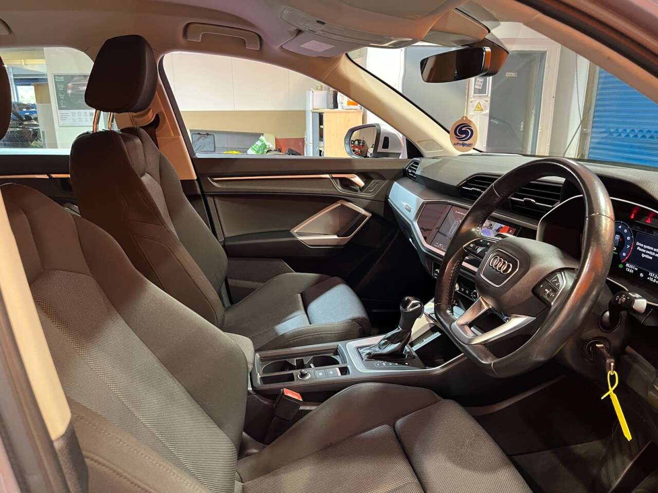 2020 AUDI Q3 2020 AUDI Q3