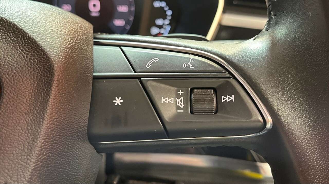 2020 AUDI Q3 2020 AUDI Q3