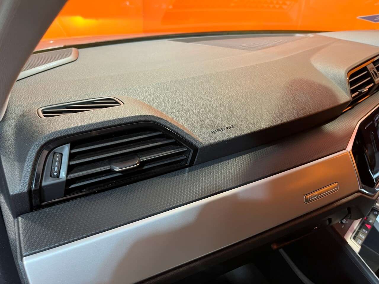 2020 AUDI Q3 2020 AUDI Q3