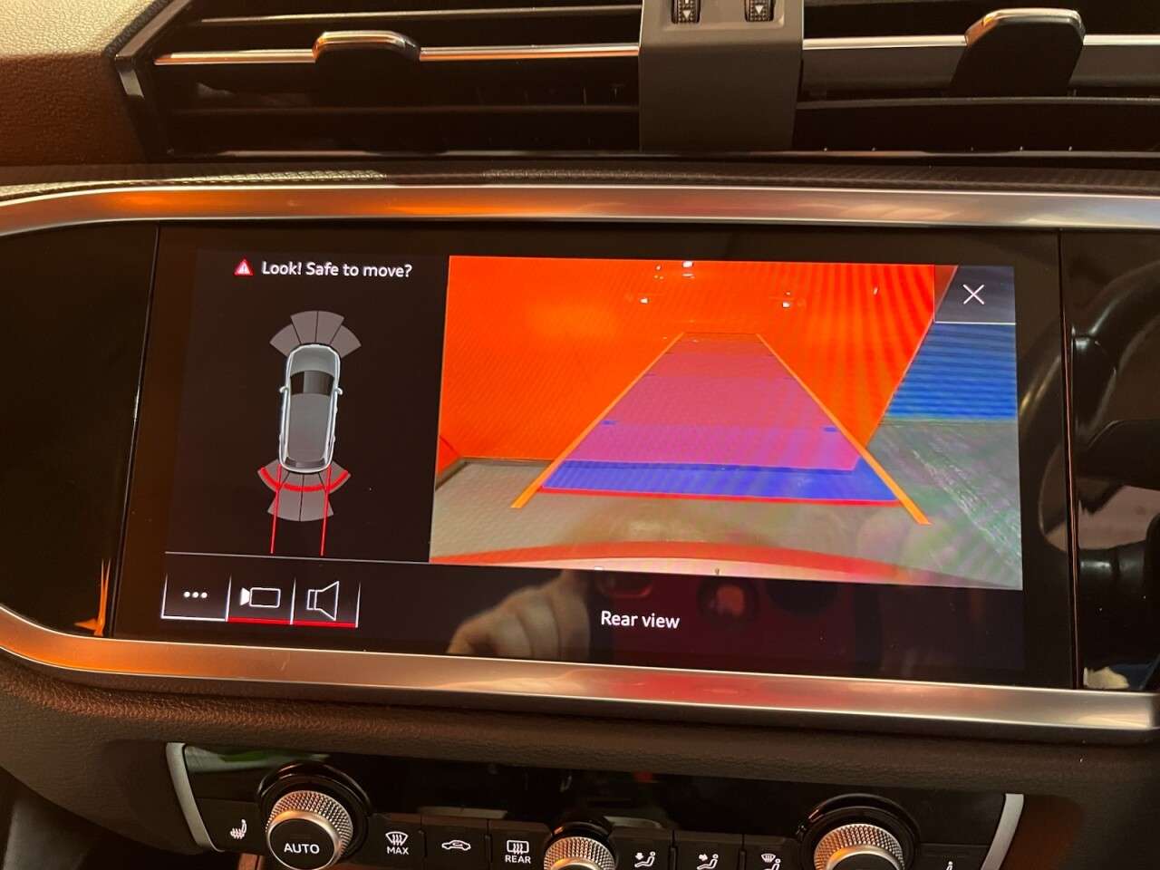 2020 AUDI Q3 2020 AUDI Q3