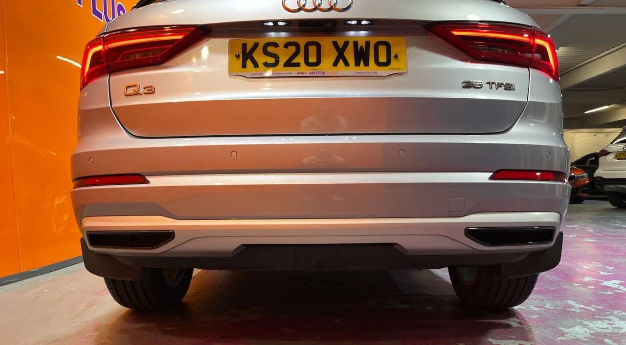 2020 AUDI Q3 2020 AUDI Q3