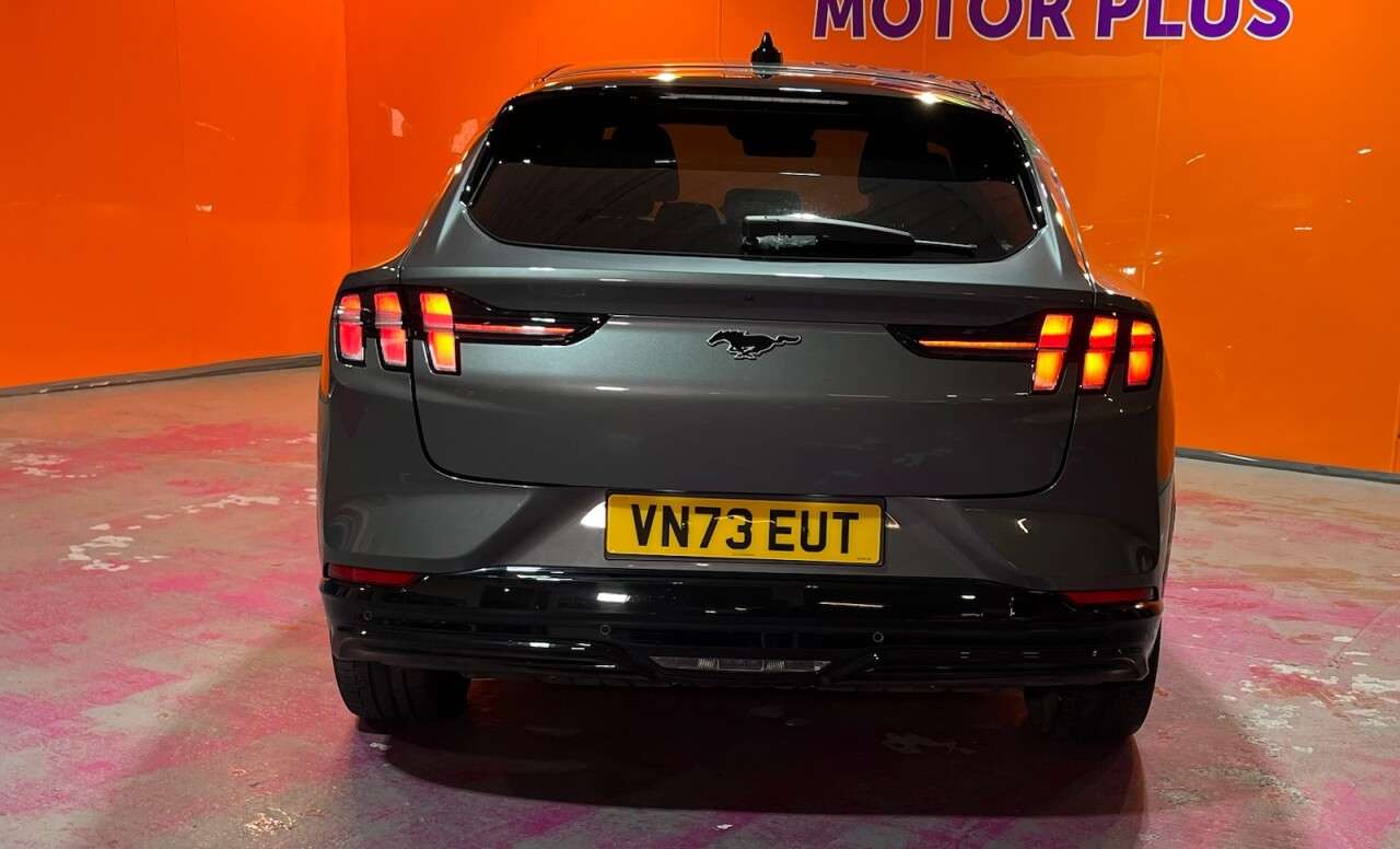 2024 FORD MUSTANG MACH-E 2024 FORD MUSTANG MACH-E