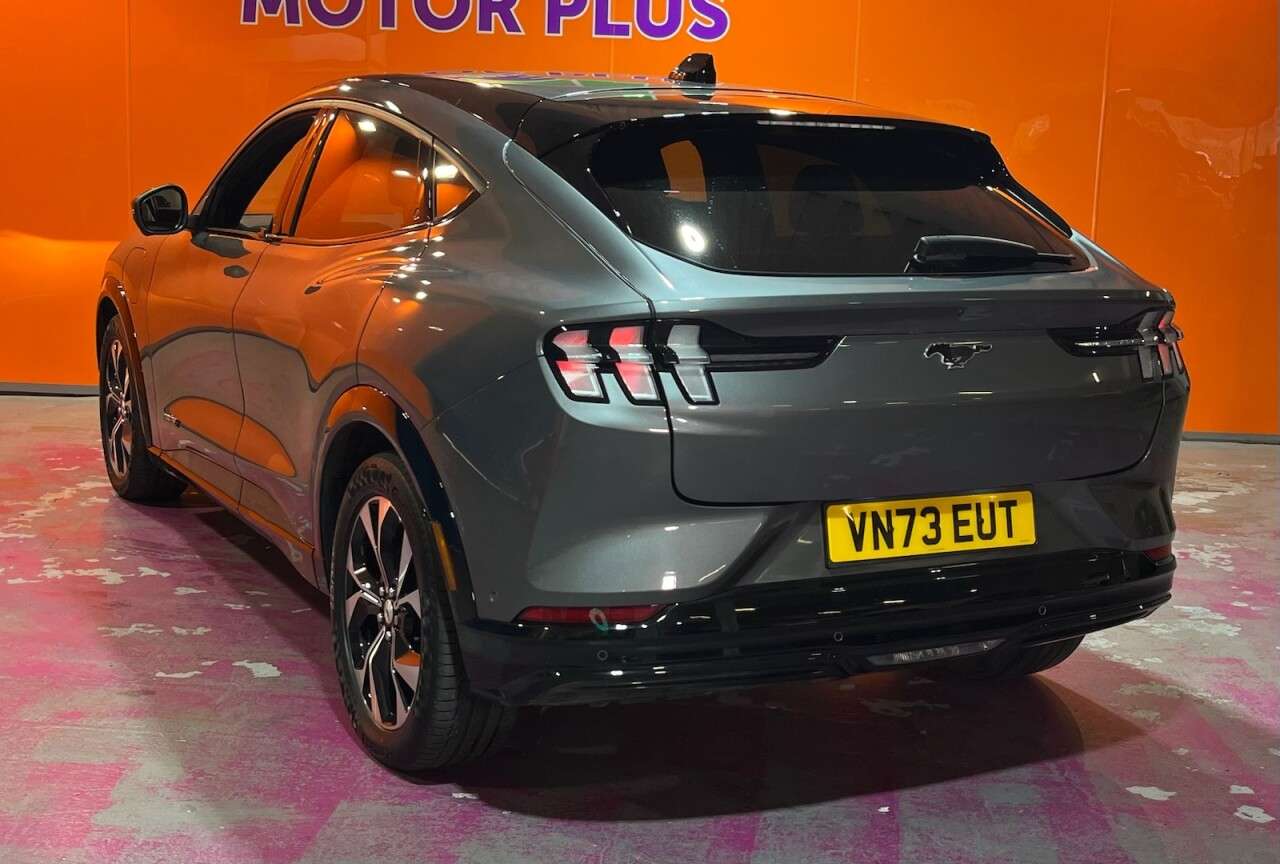 2024 FORD MUSTANG MACH-E 2024 FORD MUSTANG MACH-E