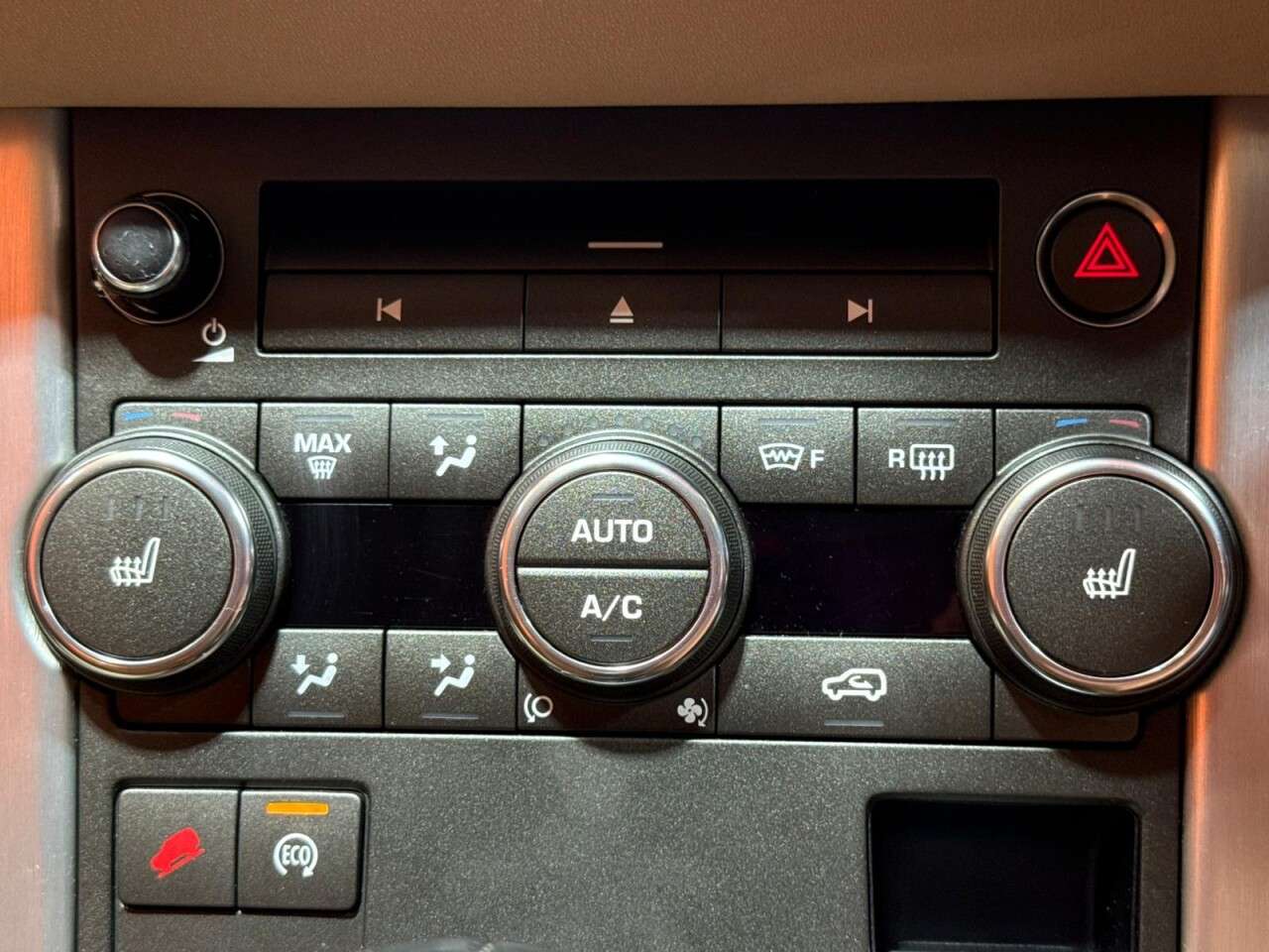 2014 LAND ROVER RANGE ROVER EVOQUE 2014 LAND ROVER RANGE ROVER EVOQUE