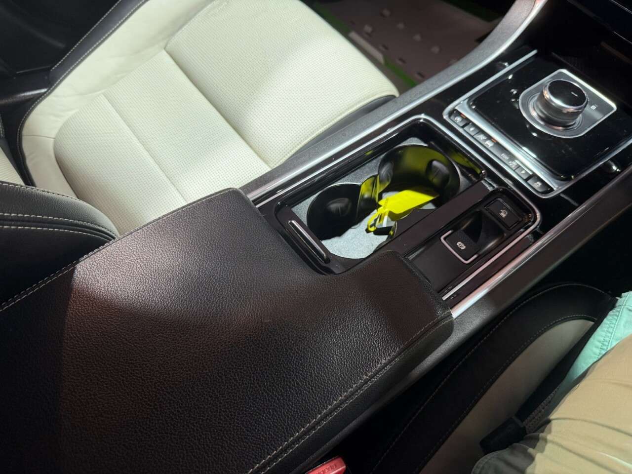 2017 JAGUAR XF 2017 JAGUAR XF