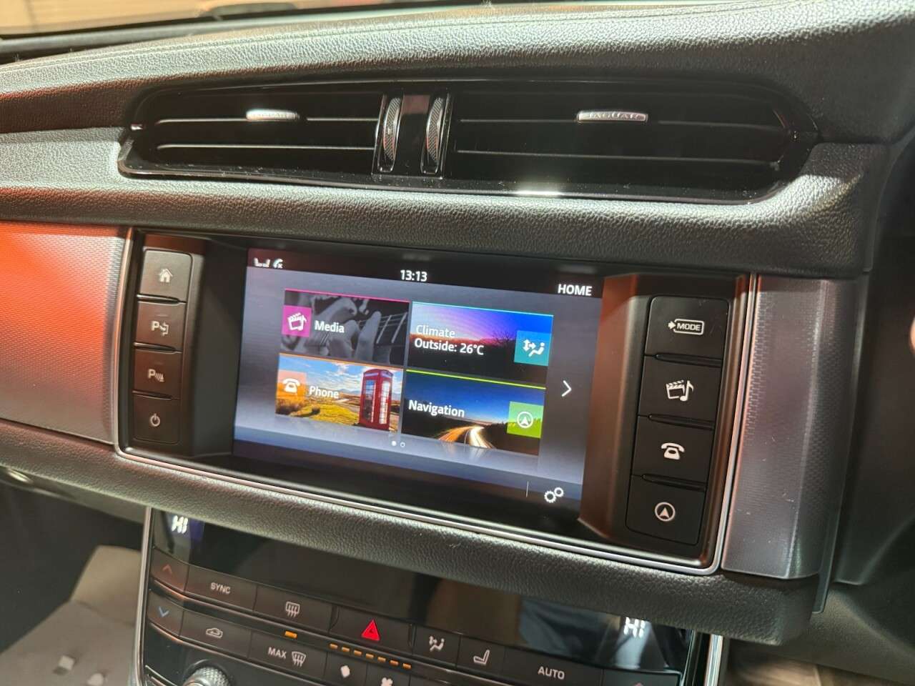 2017 JAGUAR XF 2017 JAGUAR XF