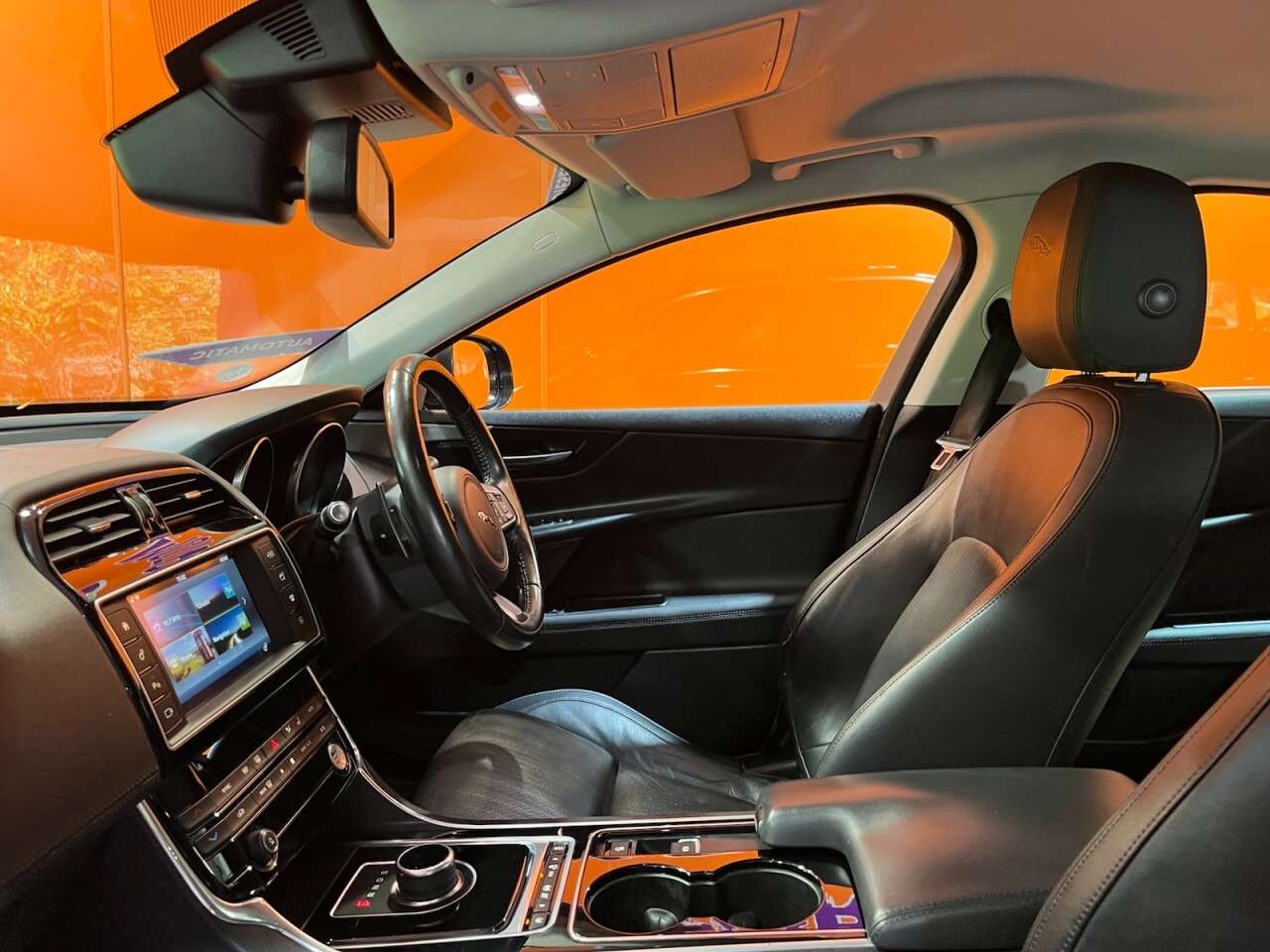 2016 JAGUAR XE 2016 JAGUAR XE