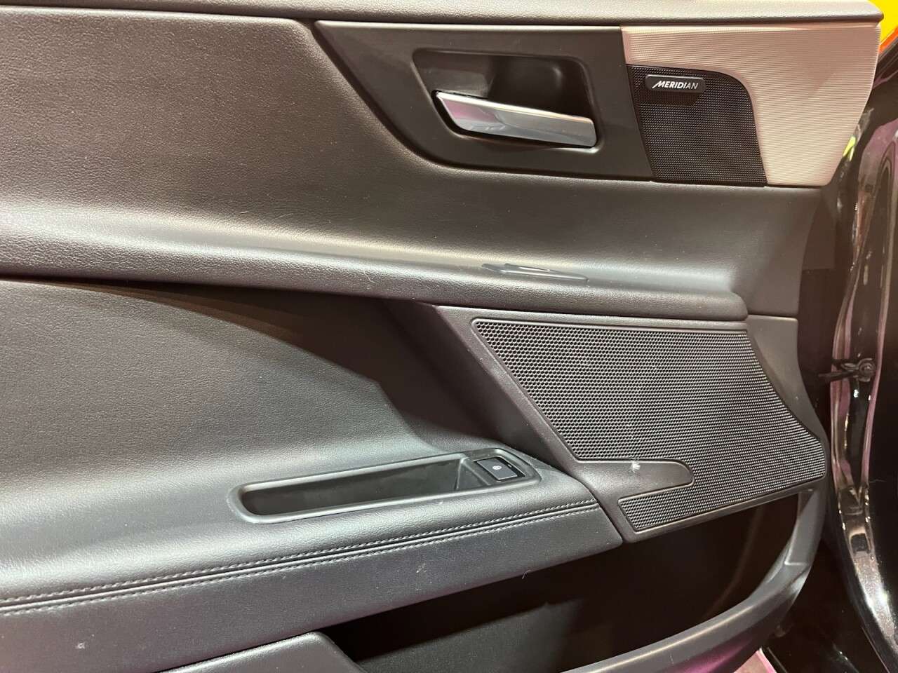 2016 JAGUAR XE 2016 JAGUAR XE