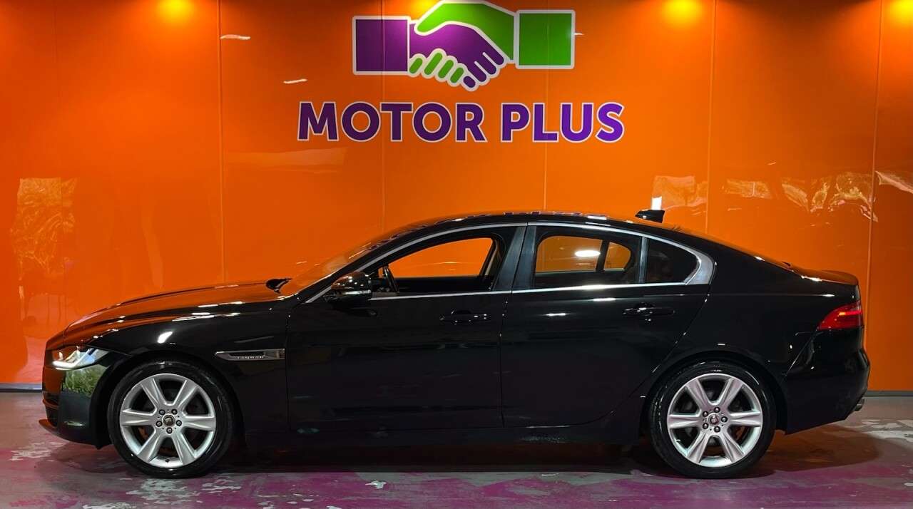 A 2016 JAGUAR XE 2.0d Portfolio Saloon 4dr Diesel Auto Euro 6 (s/s) (180 ps) Visit Over 400 A 2016 JAGUAR XE 2.0d Portfolio Saloon 4dr Diesel Auto Euro 6 (s/s) (180 ps) Visit Over 400