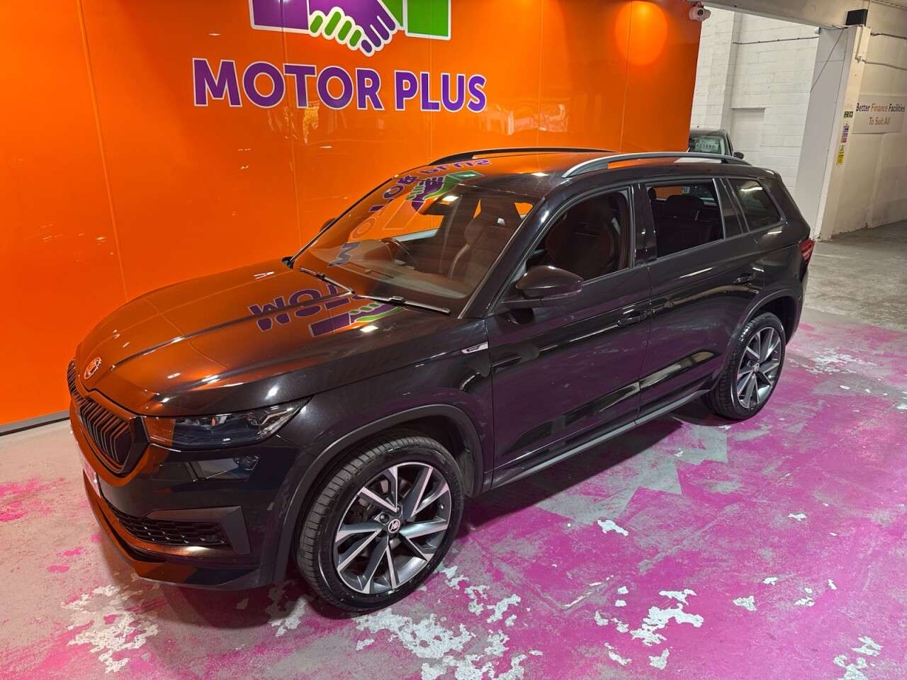 A 2022 SKODA KODIAQ 2.0 TDI SportLine SUV 5dr Diesel DSG 4WD Euro 6 (s/s) (7 Seat) (150 ps) Vis A 2022 SKODA KODIAQ 2.0 TDI SportLine SUV 5dr Diesel DSG 4WD Euro 6 (s/s) (7 Seat) (150 ps) Vis