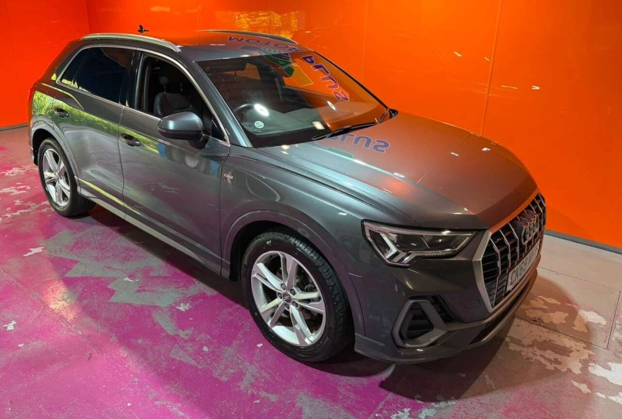 2019 AUDI Q3 2019 AUDI Q3