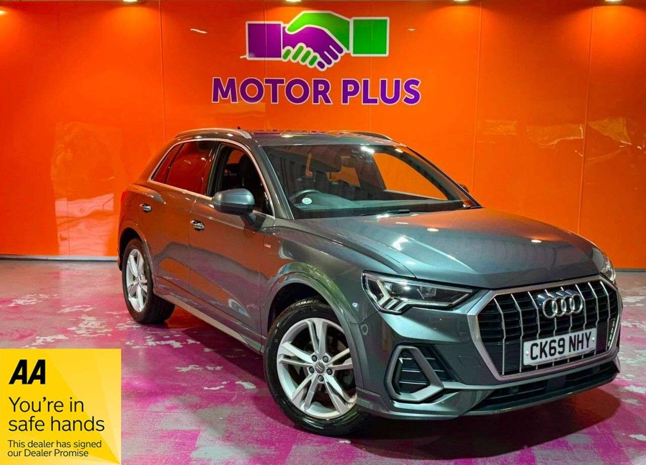 A 2019 AUDI Q3 1.5 TFSI CoD 35 S line SUV 5dr Petrol Manual Euro 6 (s/s) (150 ps) Visit Ov A 2019 AUDI Q3 1.5 TFSI CoD 35 S line SUV 5dr Petrol Manual Euro 6 (s/s) (150 ps) Visit Ov