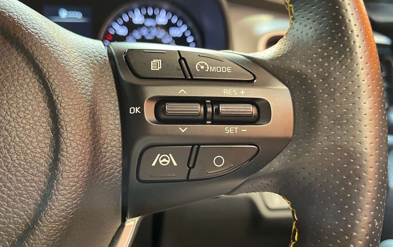 2023 KIA STONIC 2023 KIA STONIC