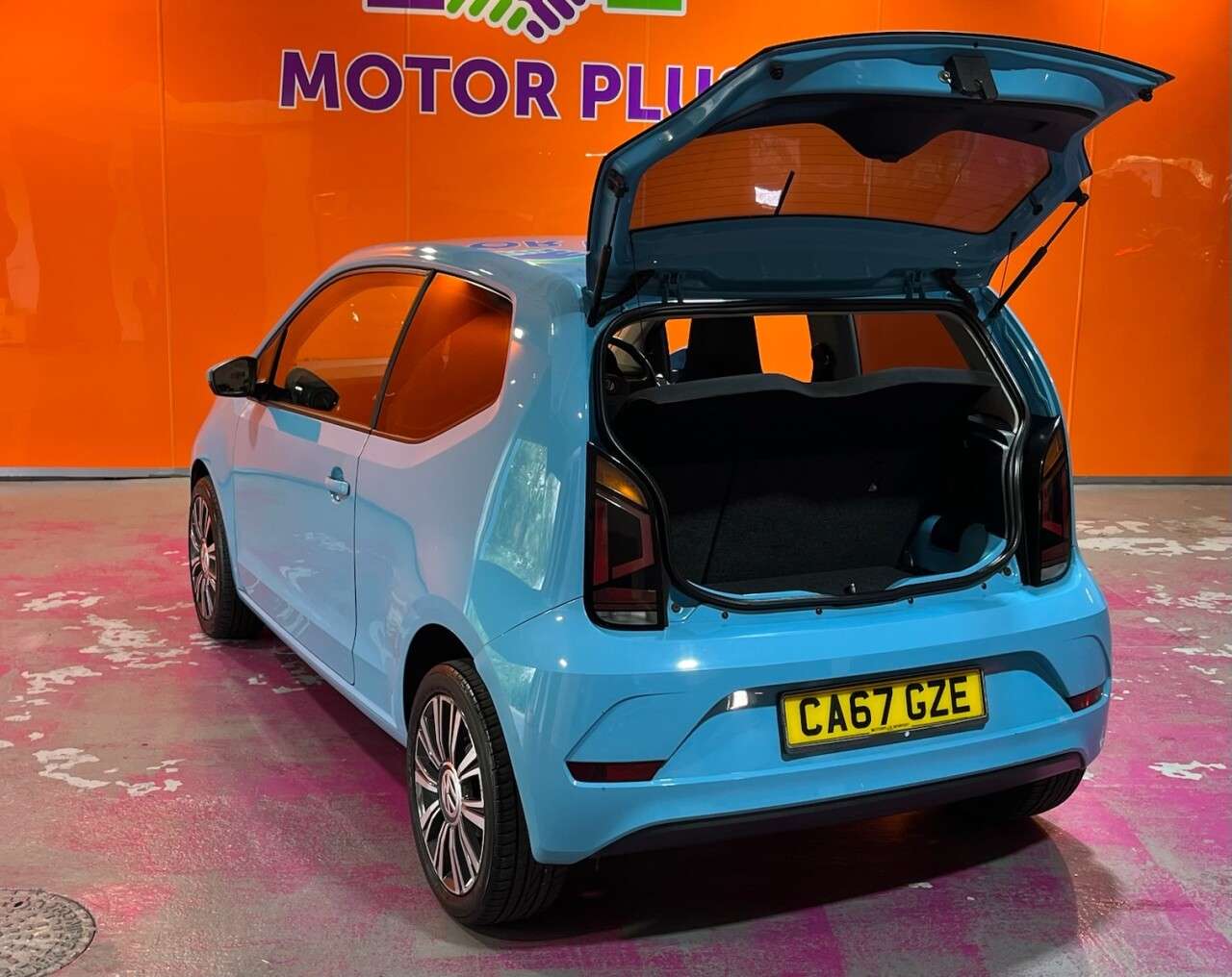 2017 VOLKSWAGEN UP! 2017 VOLKSWAGEN UP!