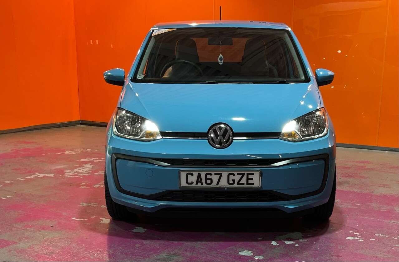 2017 VOLKSWAGEN UP! 2017 VOLKSWAGEN UP!