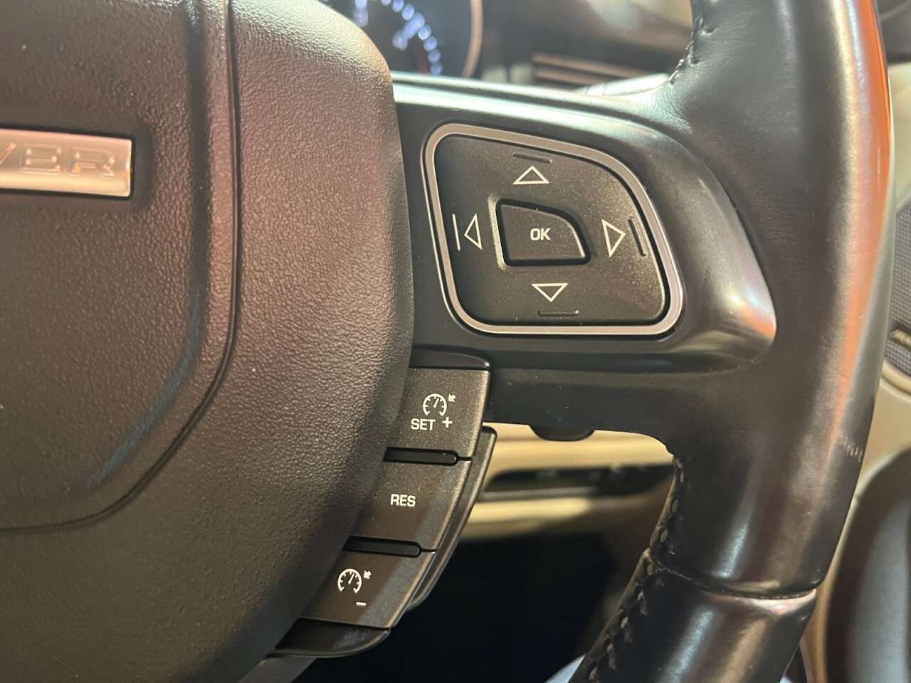 2014 LAND ROVER RANGE ROVER EVOQUE 2014 LAND ROVER RANGE ROVER EVOQUE