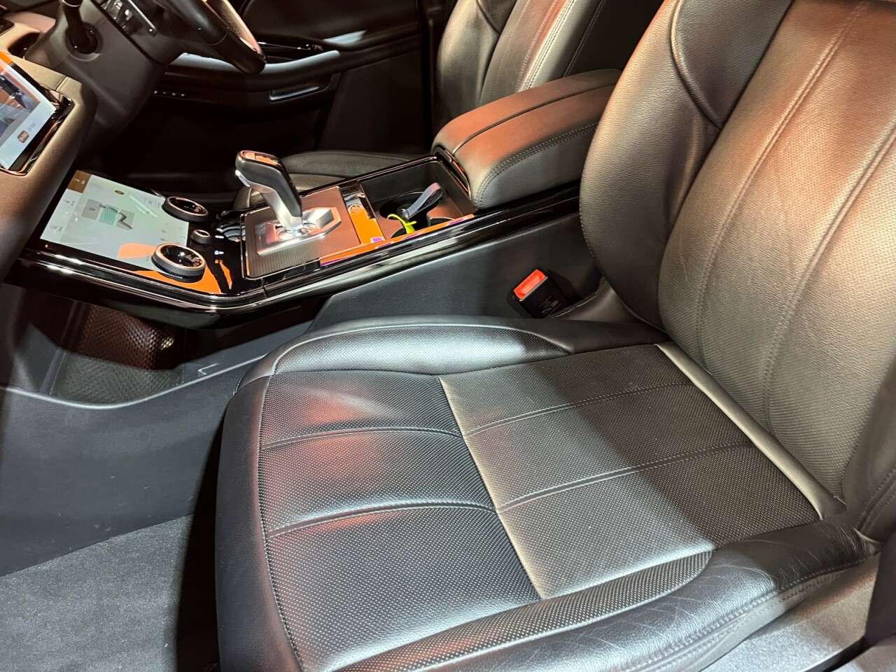 2021 LAND ROVER RANGE ROVER EVOQUE 2021 LAND ROVER RANGE ROVER EVOQUE